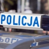 Ponad 3 promile alkoholu w organizmie miał 42-letni kierowca Opla, który na krajowej 51 w gminie Dywity zjechał na przeciwległy pas ruchu i uderzył w jadącą z naprzeciwka Kię. Policjanci na miejscu zatrzymali jego prawo jazdy.