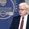 Co to są megaszoki popandemiczne? Czy wojna na Ukrainie była dla Polaków megaszokiem? Na te pytania szukamy odpowiedzi w rozmowie z prof. Henrykiem Wnorowskim – członkiem Rady Polityki Pieniężnej Narodowego Banku Polskiego.