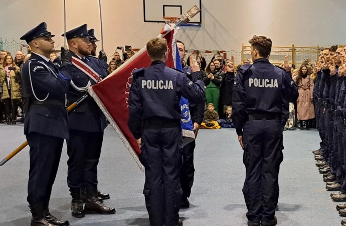 39 nowych policjantów